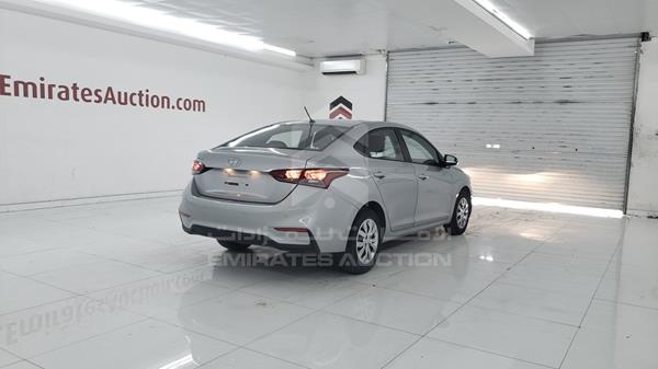 Photo 8 VIN: MALC741C5KM153099 - HYUNDAI ACCENT 