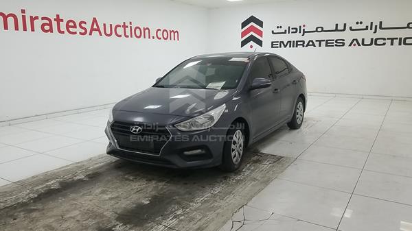 Photo 4 VIN: MALC741C7JM067954 - HYUNDAI ACCENT 