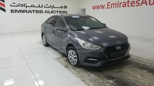 Photo 8 VIN: MALC741C7JM067954 - HYUNDAI ACCENT 