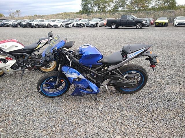 Photo 6 VIN: MH3RH18Y2MK005518 - YAMAHA YZFR3 A 