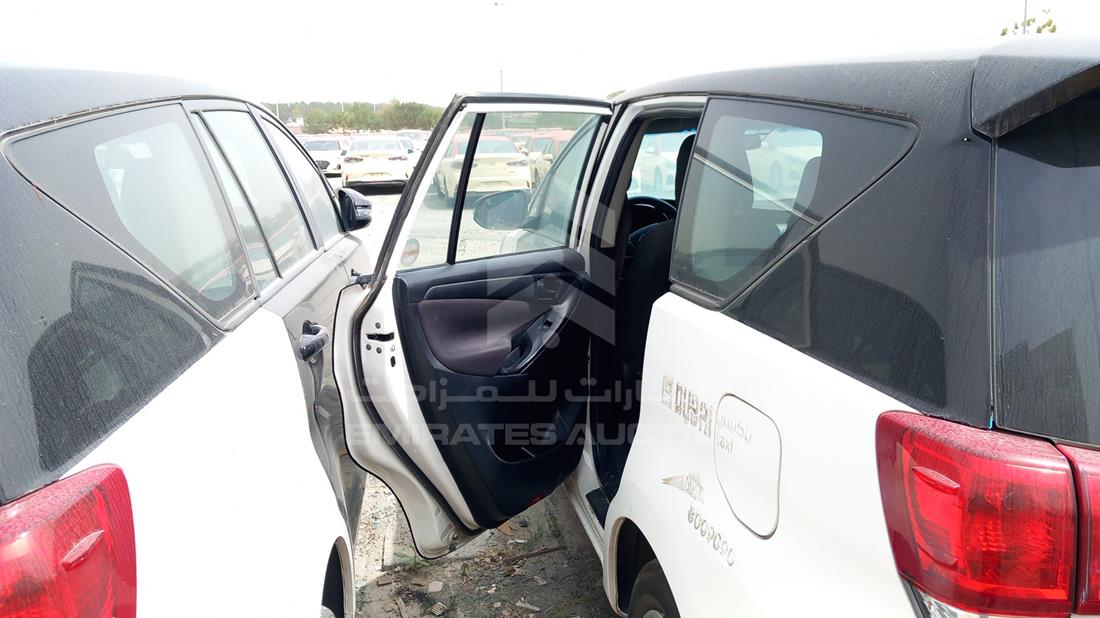 Photo 18 VIN: MHFCX8EM0H0108590 - TOYOTA INNOVA 