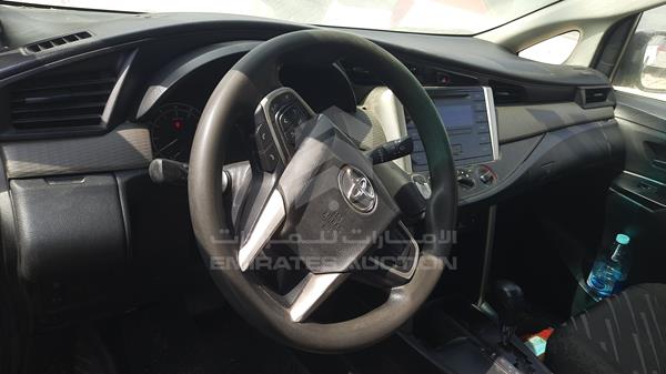 Photo 11 VIN: MHFCX8EM1H0108923 - TOYOTA INNOVA 