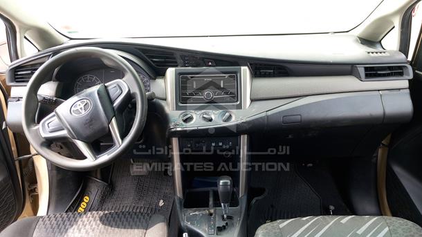 Photo 12 VIN: MHFCX8EM1J0109737 - TOYOTA INNOVA 