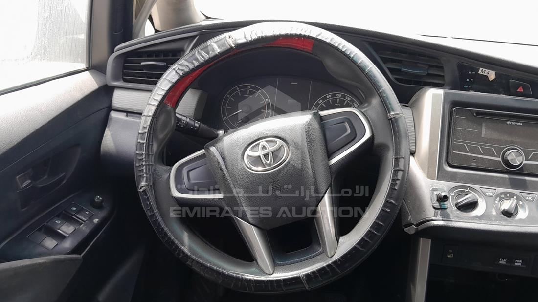 Photo 12 VIN: MHFCX8EM1J0109818 - TOYOTA INNOVA 