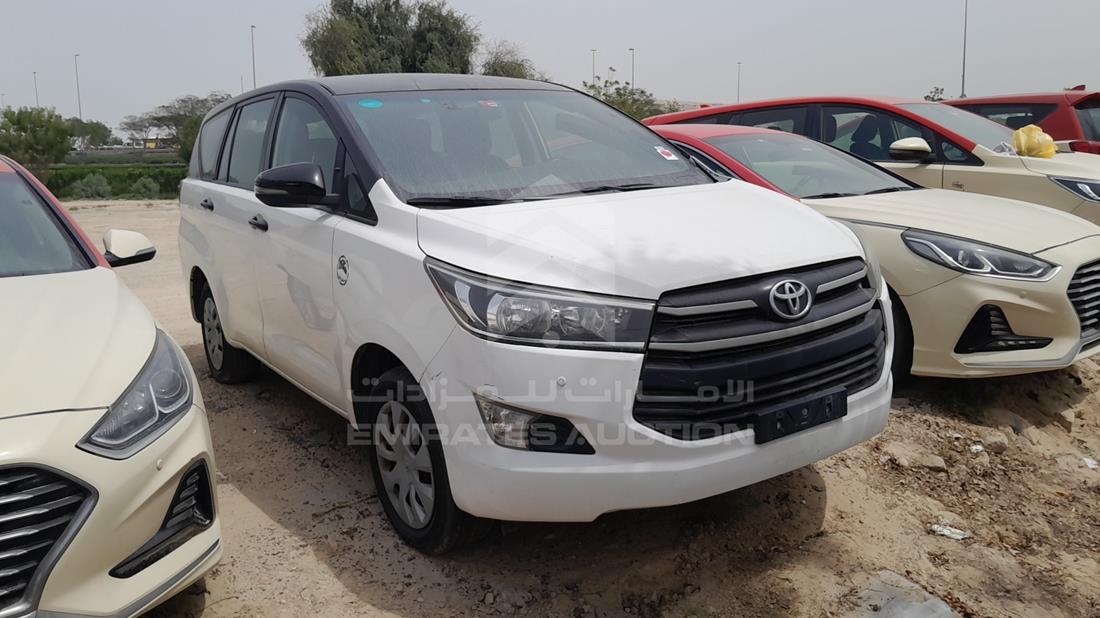 Photo 8 VIN: MHFCX8EM1J0109818 - TOYOTA INNOVA 