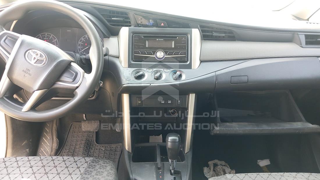 Photo 19 VIN: MHFCX8EM1K0112915 - TOYOTA INNOVA 