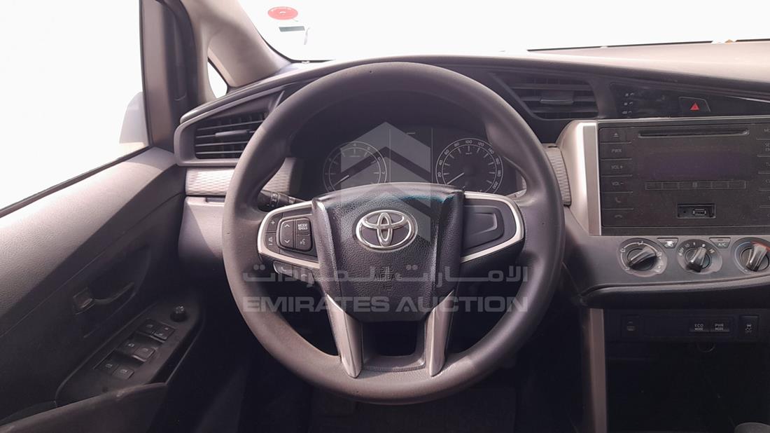 Photo 12 VIN: MHFCX8EM2H0107988 - TOYOTA INNOVA 