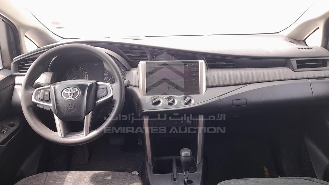 Photo 14 VIN: MHFCX8EM2H0107988 - TOYOTA INNOVA 