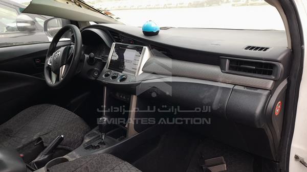 Photo 18 VIN: MHFCX8EM4H0107975 - TOYOTA INNOVA 