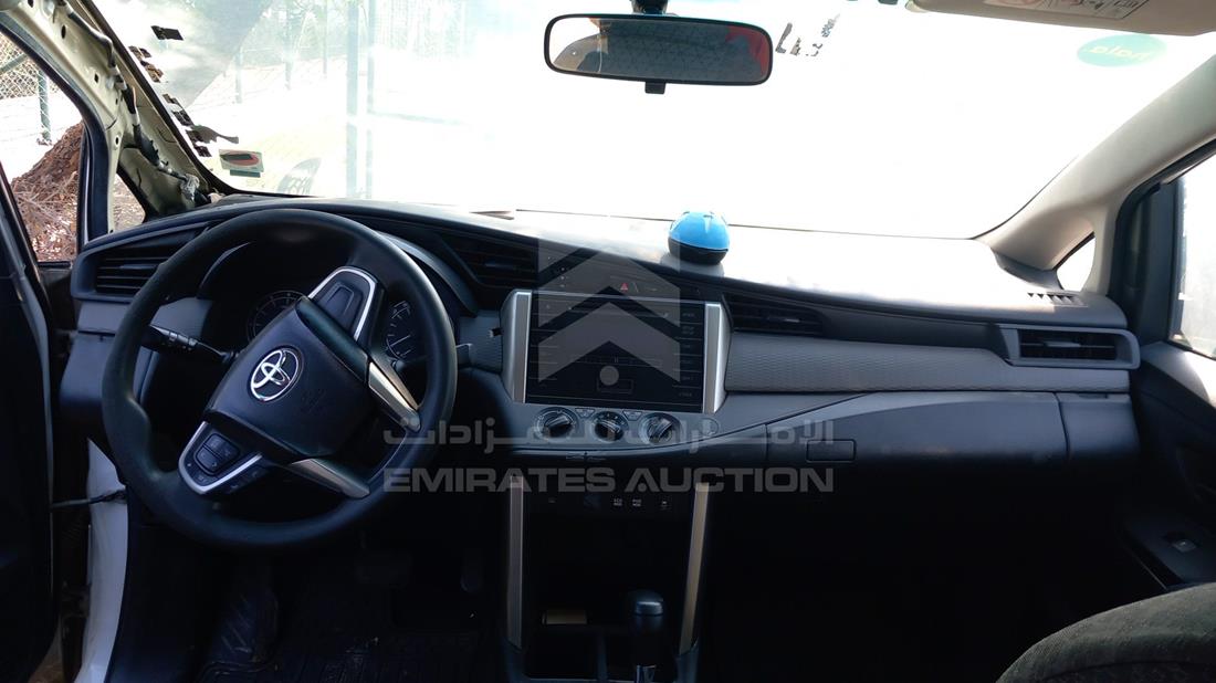 Photo 16 VIN: MHFCX8EM4H0107975 - TOYOTA INNOVA 