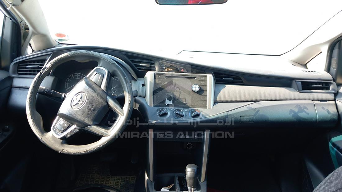 Photo 16 VIN: MHFCX8EM4H0108043 - TOYOTA INNOVA 