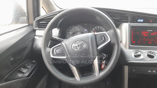 Photo 24 VIN: MHFCX8EM4J0109019 - TOYOTA INNOVA 