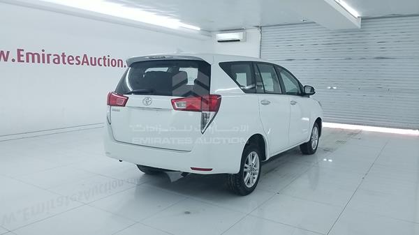 Photo 8 VIN: MHFCX8EM5H0105152 - TOYOTA INNOVA 