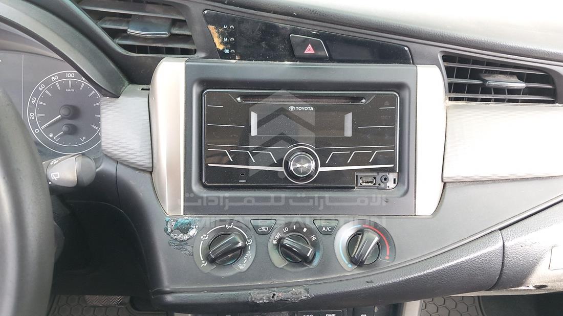 Photo 17 VIN: MHFCX8EM5J0108980 - TOYOTA INNOVA 