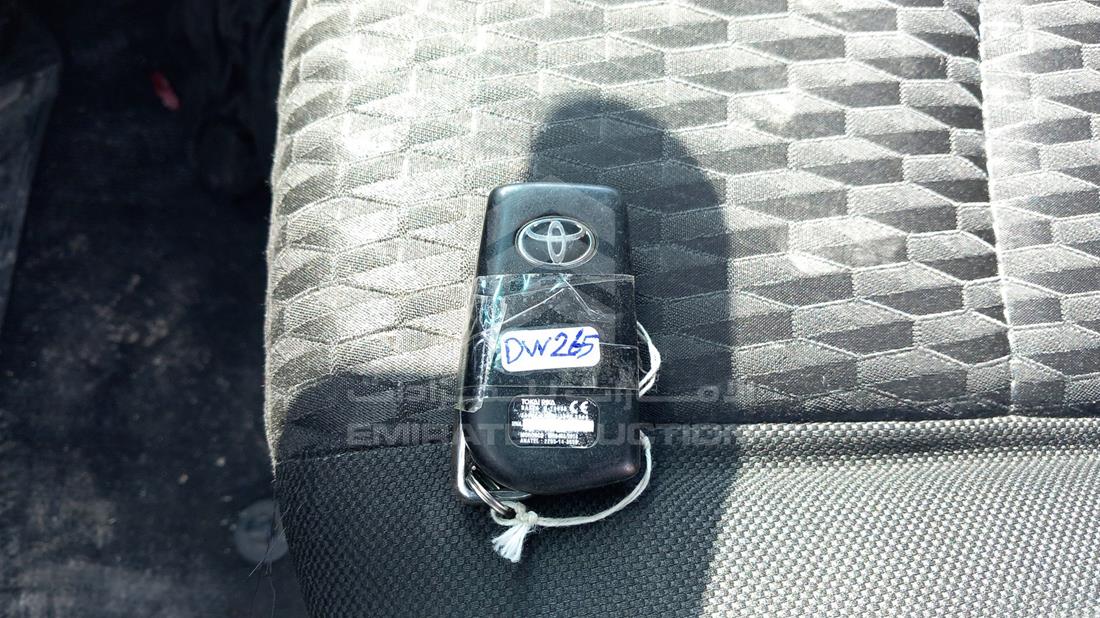 Photo 6 VIN: MHFCX8EM6J0109037 - TOYOTA INNOVA 