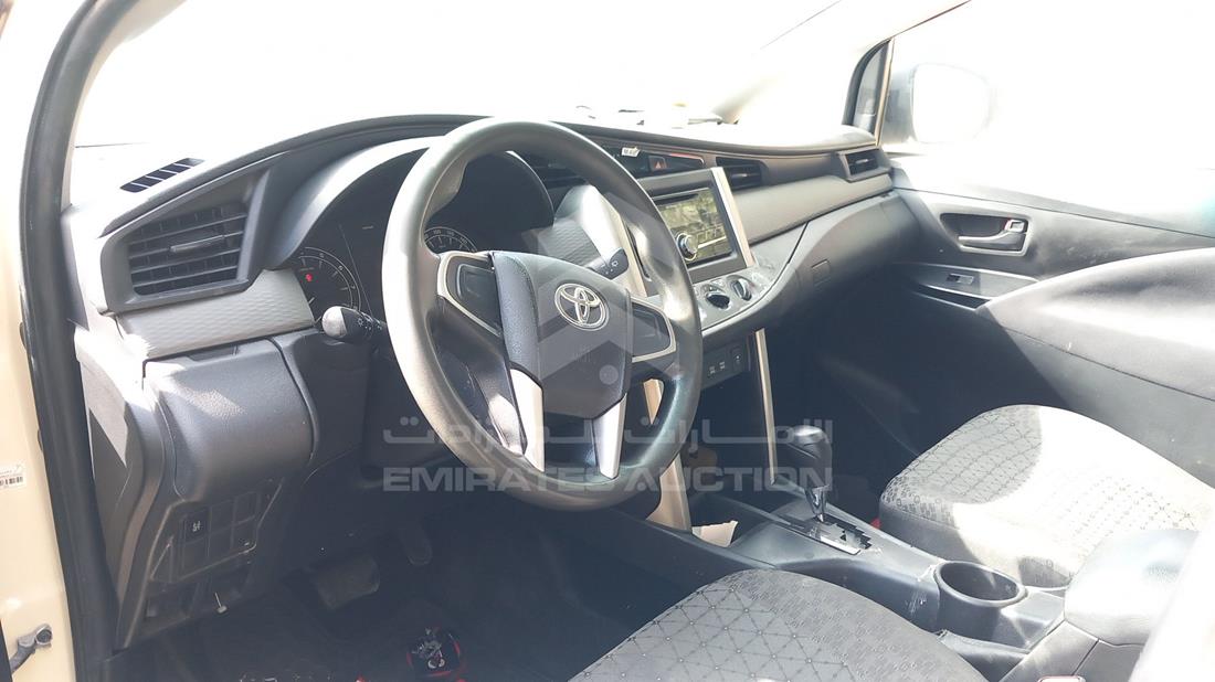 Photo 12 VIN: MHFCX8EM6K0112974 - TOYOTA INNOVA 