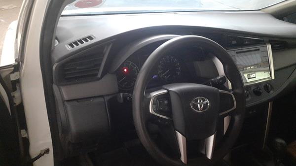 Photo 11 VIN: MHFCX8EM7G0101392 - TOYOTA INNOVA 