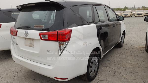 Photo 8 VIN: MHFCX8EM8H0107915 - TOYOTA INNOVA 