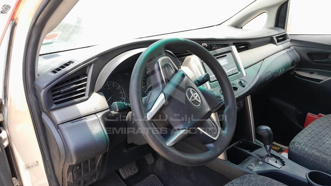 Photo 10 VIN: MHFCX8EM8J0109640 - TOYOTA INNOVA 