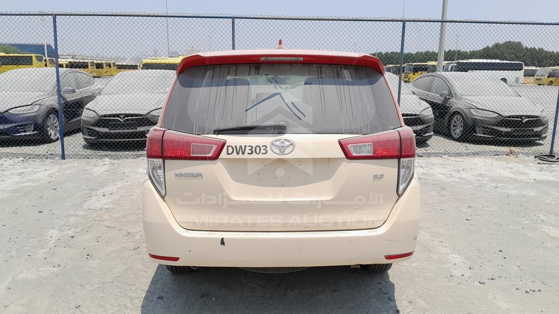 Photo 6 VIN: MHFCX8EM8J0109640 - TOYOTA INNOVA 