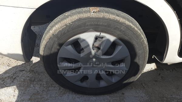 Photo 32 VIN: MHFCX8EM8J0109749 - TOYOTA INNOVA 