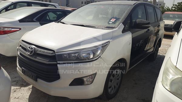 Photo 5 VIN: MHFCX8EM8J0109749 - TOYOTA INNOVA 