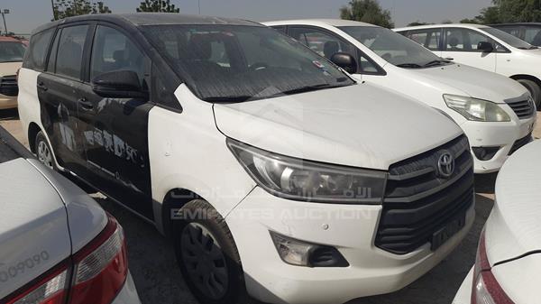 Photo 9 VIN: MHFCX8EM8J0109749 - TOYOTA INNOVA 