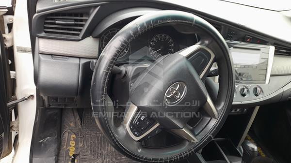 Photo 13 VIN: MHFCX8EMXH0107995 - TOYOTA INNOVA 