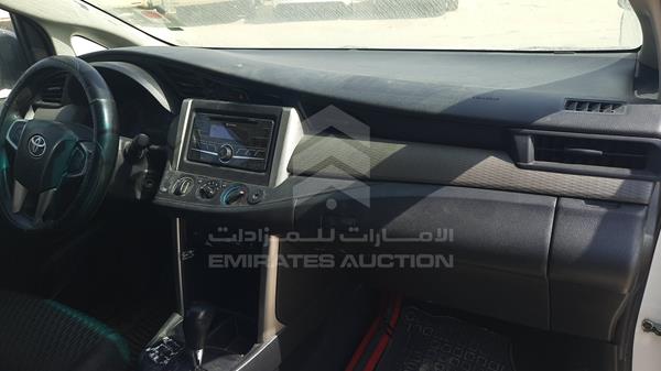 Photo 24 VIN: MHFCX8EMXJ0109672 - TOYOTA INNOVA 