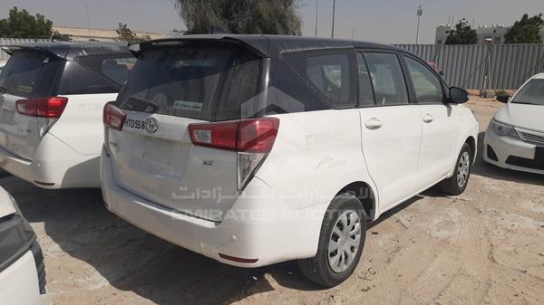 Photo 8 VIN: MHFCX8EMXJ0109672 - TOYOTA INNOVA 