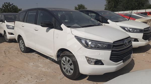 Photo 9 VIN: MHFCX8EMXJ0109672 - TOYOTA INNOVA 