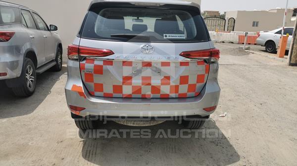 Photo 6 VIN: MHFDX8FS3J0087399 - TOYOTA FORTUNER 