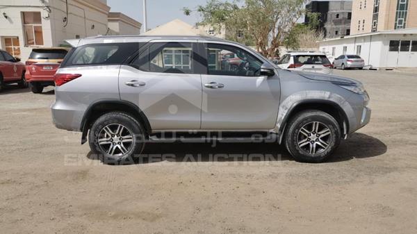 Photo 5 VIN: MHFDX8FS5H0082313 - TOYOTA FORTUNER 