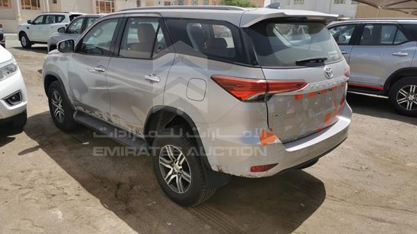 Photo 4 VIN: MHFDX8FS5J0087288 - TOYOTA FORTUNER 