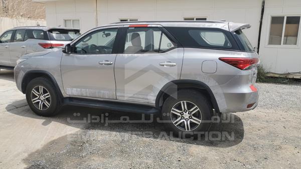 Photo 5 VIN: MHFDX8FS5J0087405 - TOYOTA FORTUNER 