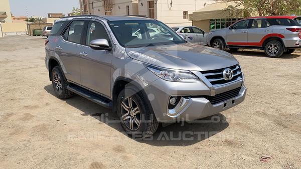 Photo 5 VIN: MHFDX8FS6H0082563 - TOYOTA FORTUNER 