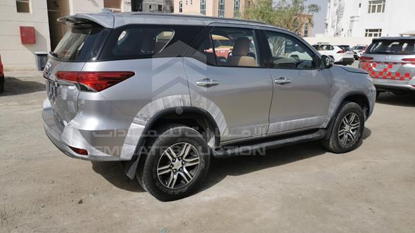 Photo 6 VIN: MHFDX8FS7J0087356 - TOYOTA FORTUNER 