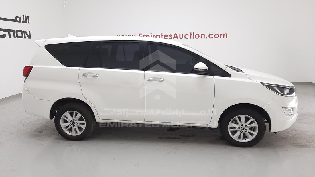 Photo 10 VIN: MHFGX8EM3J0228259 - TOYOTA INNOVA 