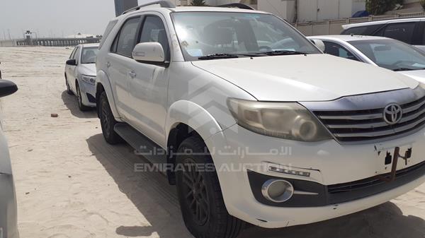 Photo 8 VIN: MHFYU59G1F7045733 - TOYOTA FORTUNER 