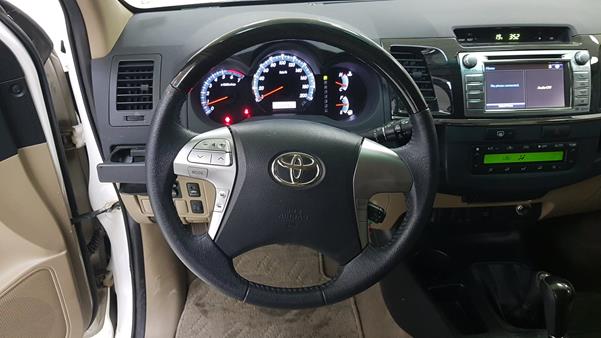 Photo 12 VIN: MHFYU59G1F7046252 - TOYOTA FORTUNER 