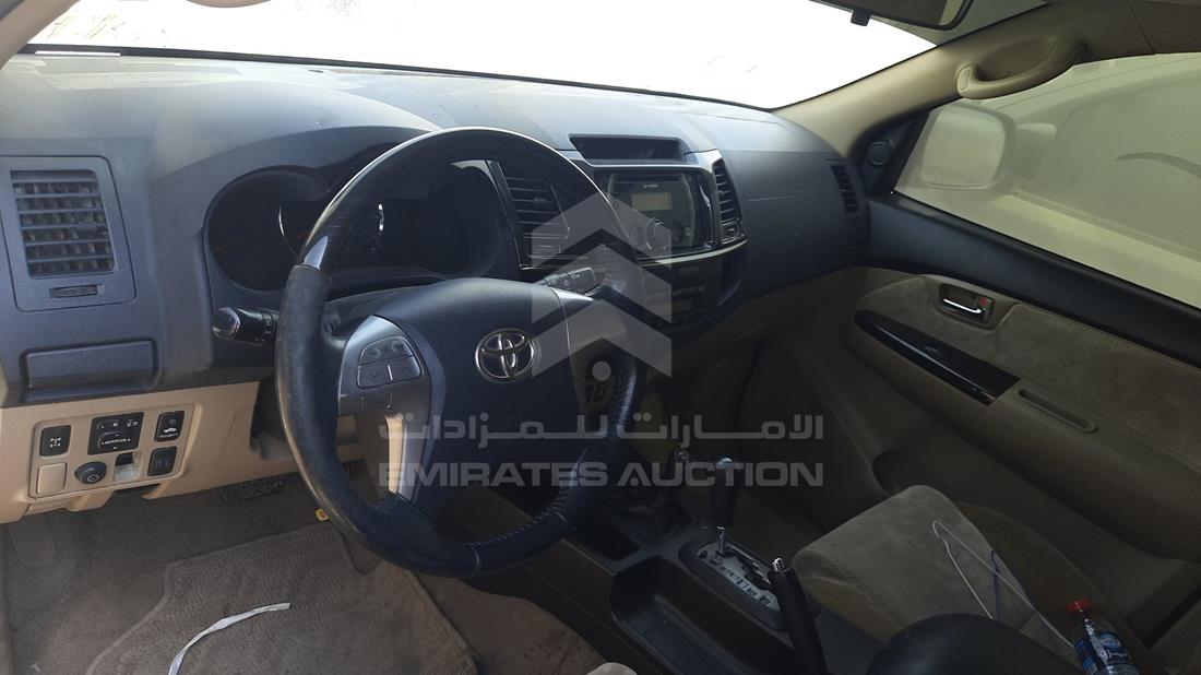 Photo 13 VIN: MHFYU59G3E7033808 - TOYOTA FORTUNER 