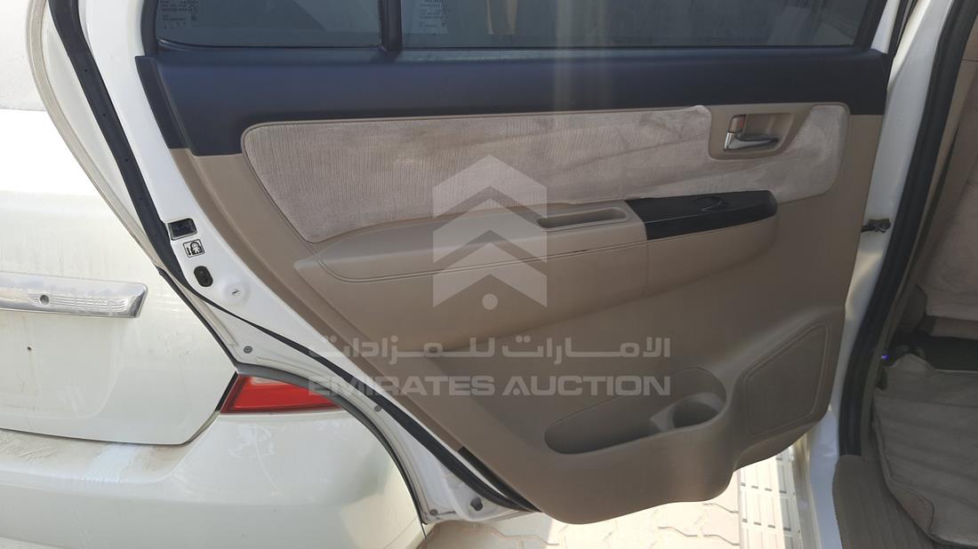 Photo 20 VIN: MHFYU59G5E7033633 - TOYOTA FORTUNER 