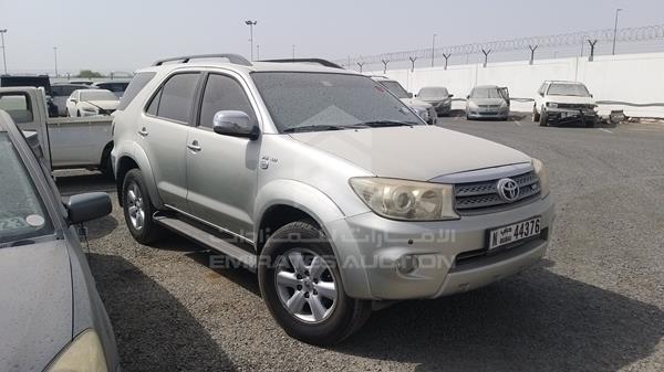 Photo 9 VIN: MHFYU59G6B7012012 - TOYOTA FORTUNER 