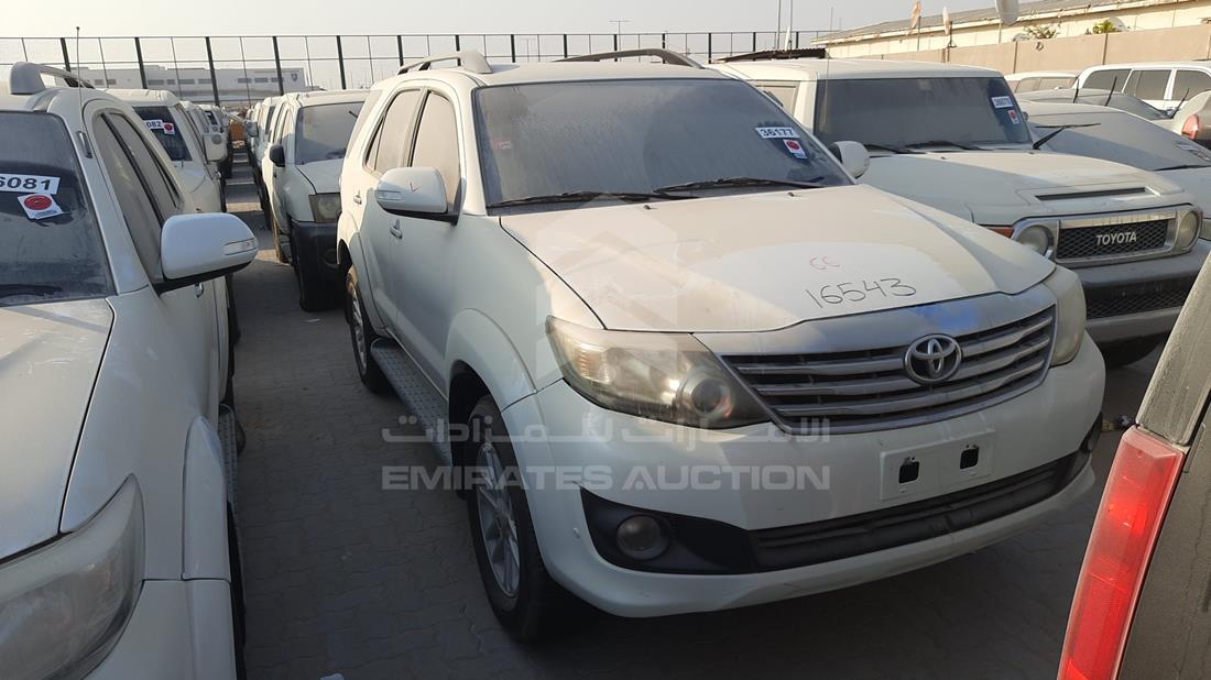 Photo 12 VIN: MHFYU59G6E7033866 - TOYOTA FORTUNER 