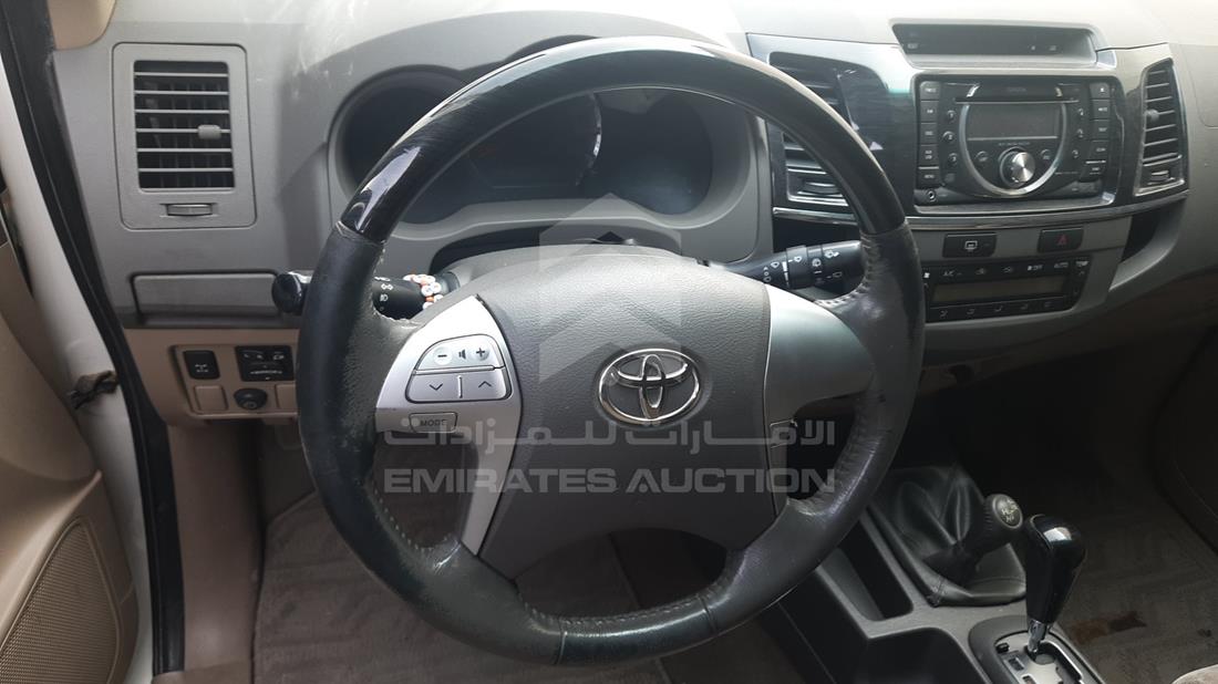 Photo 12 VIN: MHFYU59G9C7019019 - TOYOTA FORTUNER 