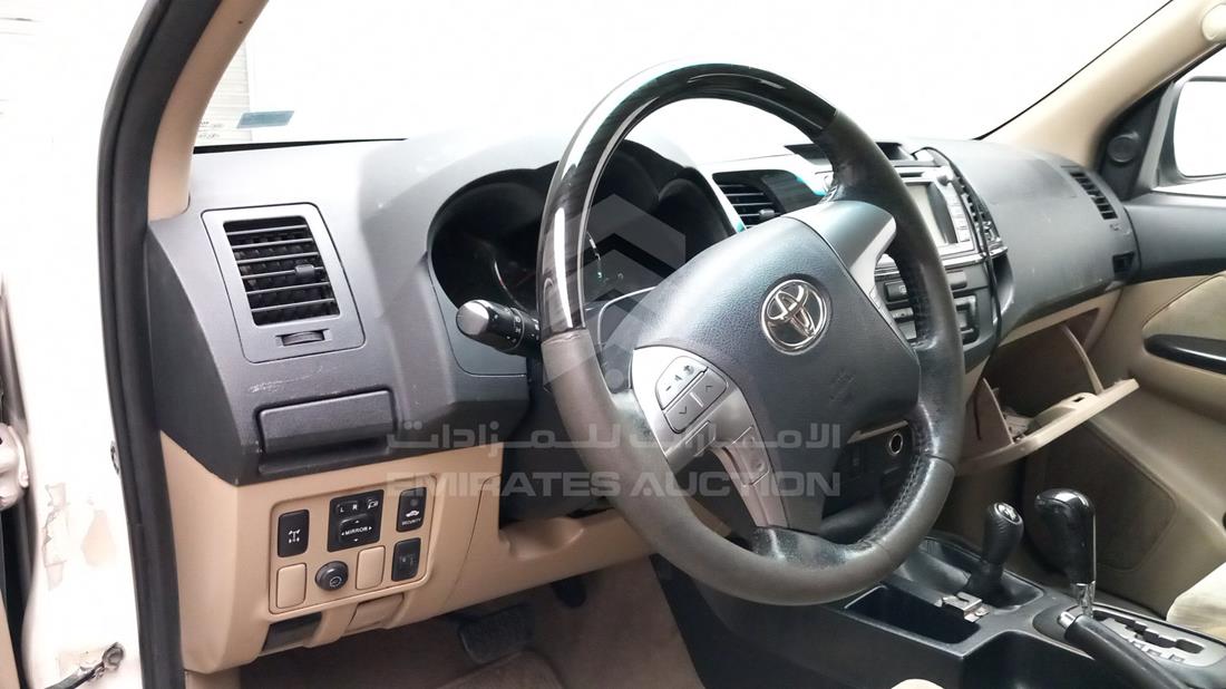 Photo 12 VIN: MHFYU59G9F7045348 - TOYOTA FORTUNER 