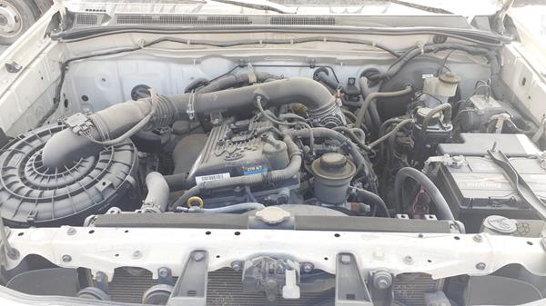 Photo 29 VIN: MHFYX56GXF8063875 - TOYOTA FORTUNER 