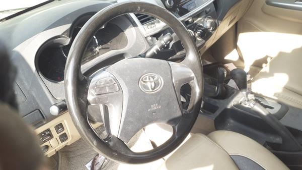 Photo 14 VIN: MHFYX59G2F8073462 - TOYOTA FORTUNER 