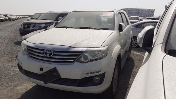 Photo 4 VIN: MHFYX59G2F8074997 - TOYOTA FORTUNER 