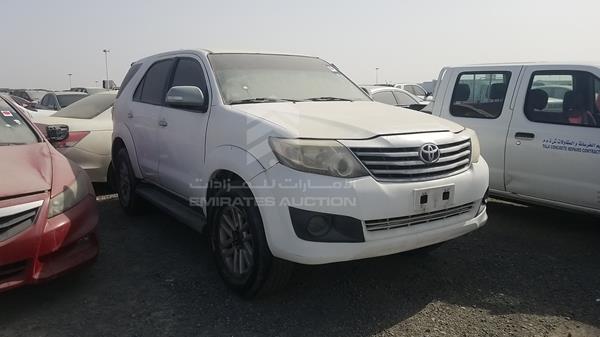 Photo 9 VIN: MHFYX59G3E8052120 - TOYOTA FORTUNER 